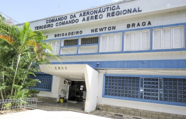 Newton Braga é um dos mais tradicionais colégios da Ilha e referência na área da educação // Foto: Arquivo Ilha Notícias