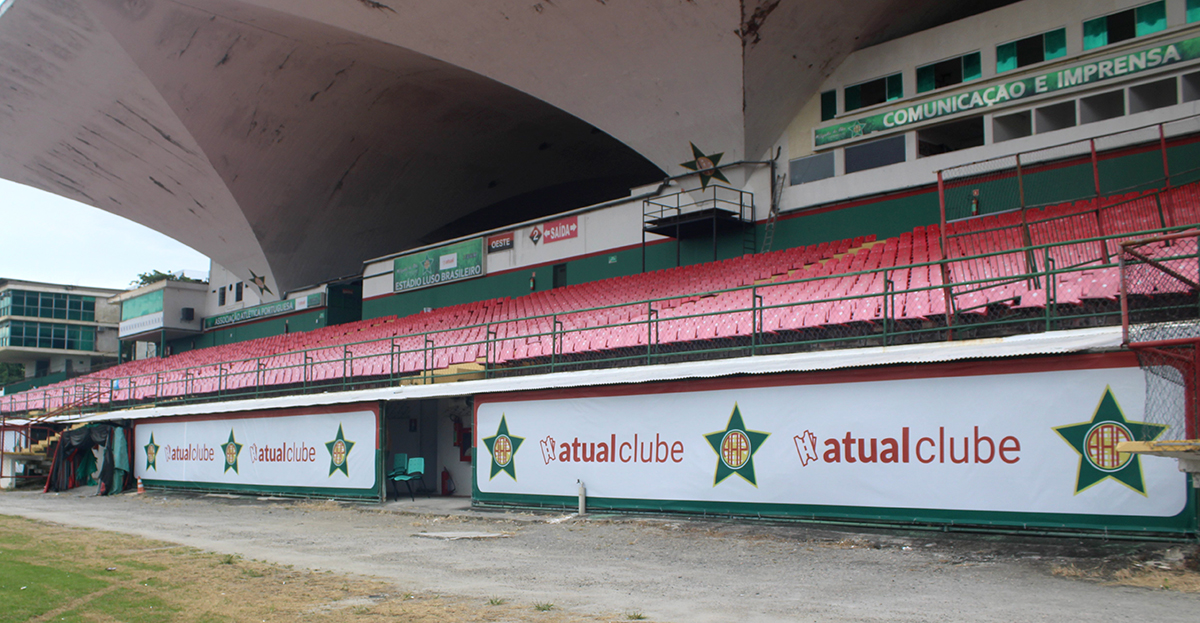 A Portuguesa já colocou a marca da Atual Clube em diversos espaços do estádio para fortalecer a parceria