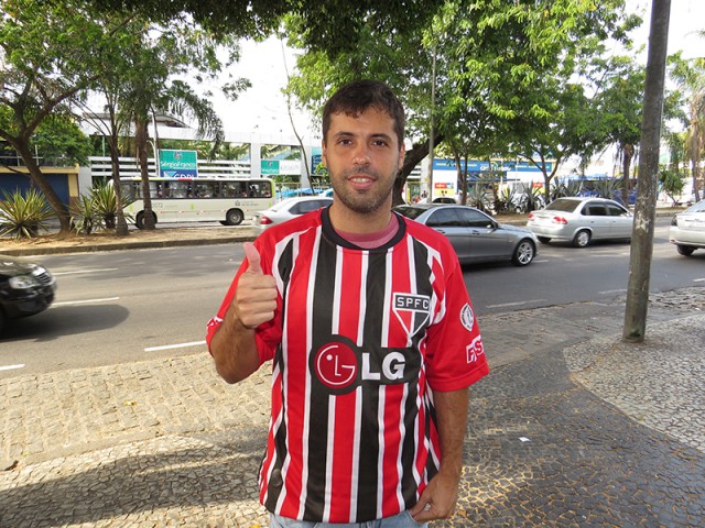 O insulano Luiz Neto, morador do Quebra Coco está em primeiro lugar no ranking nacional do "Cartola F.C."